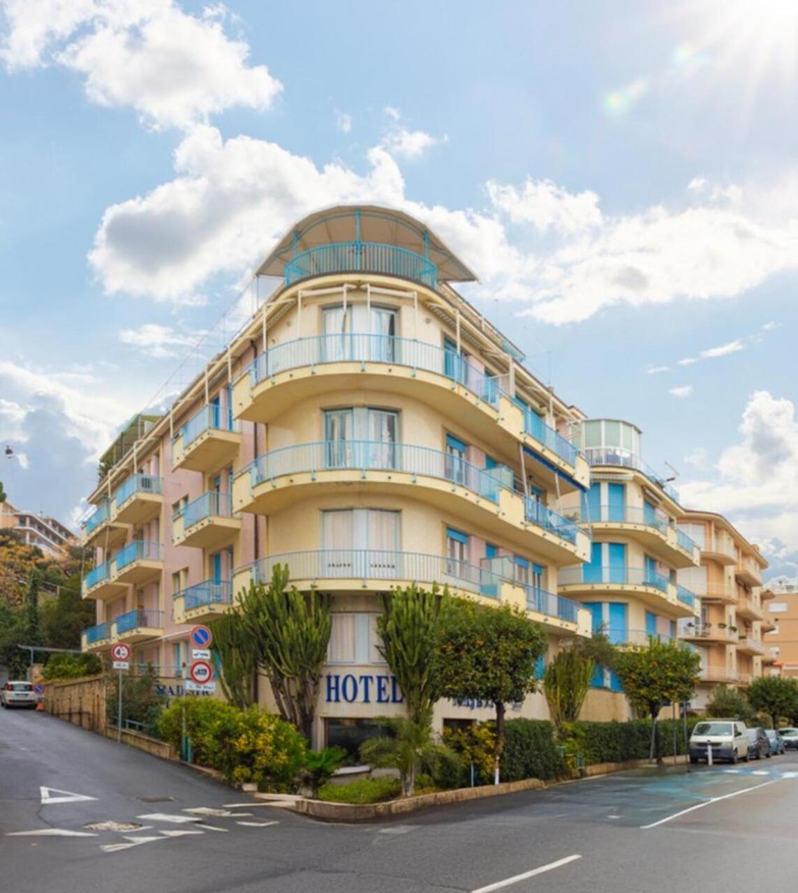 Hotel Majestic By Lvg Hotel Collection Alassio Eksteriør bilde