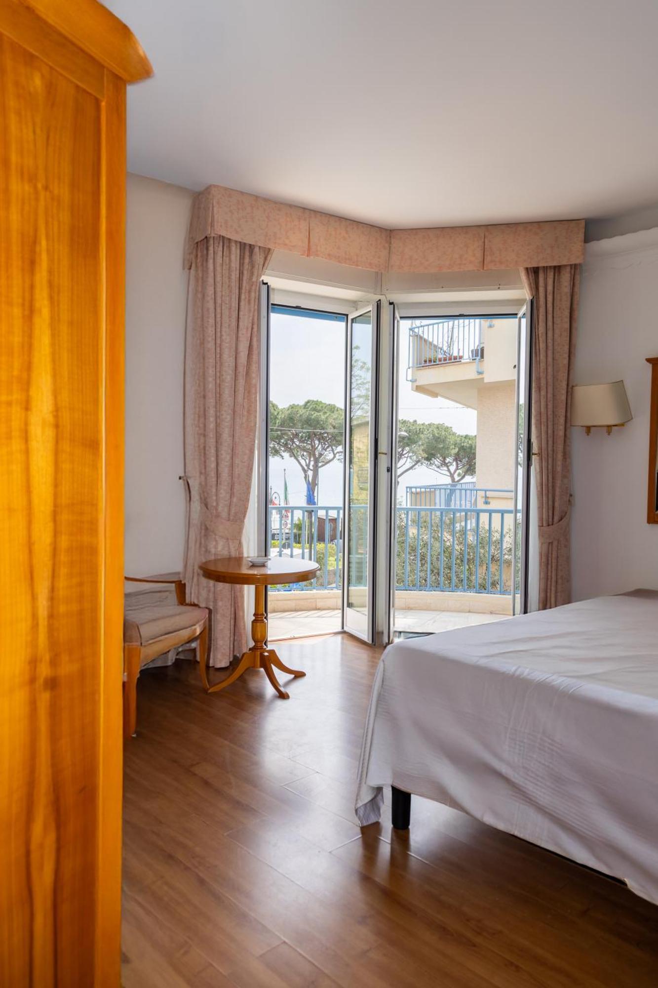 Hotel Majestic By Lvg Hotel Collection Alassio Eksteriør bilde
